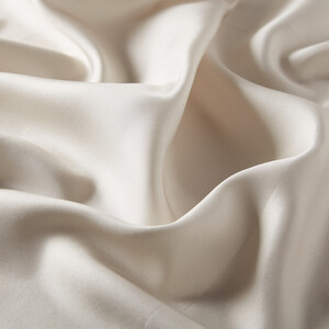 ipekevi - Ivory Plain Silk Twill Scarf (1)